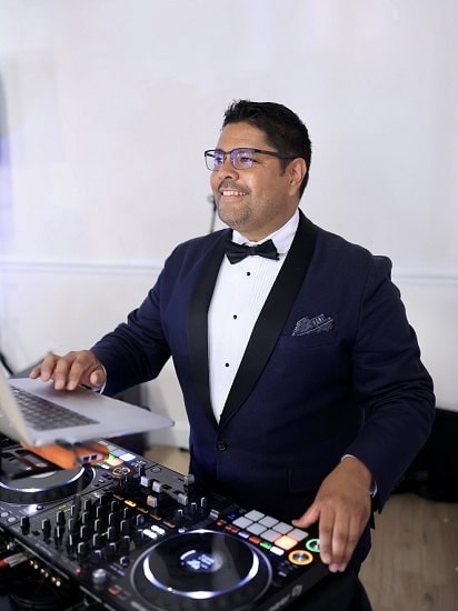 DJ Carlitos